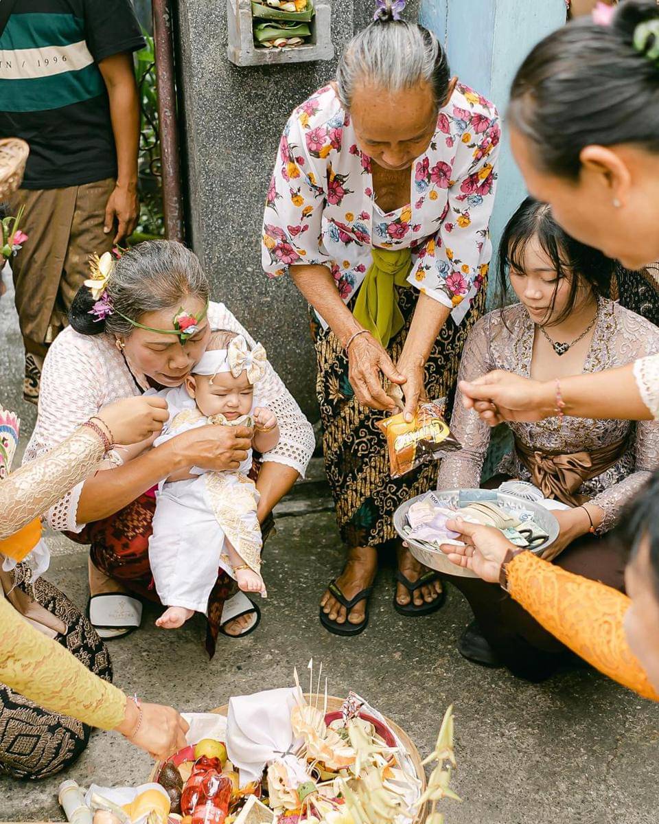 Instagram.com/laura_theux